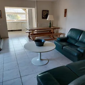  Hébergement de vacances Le