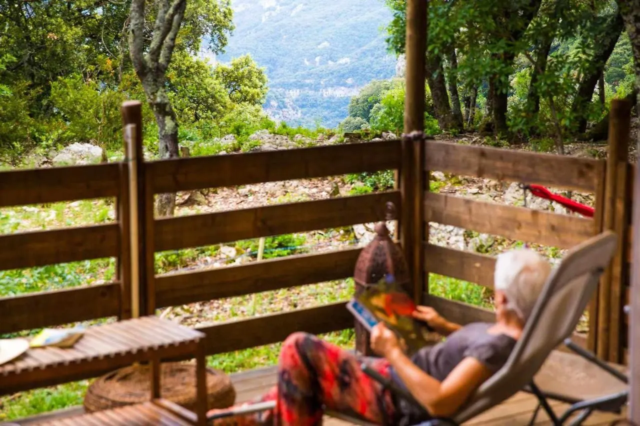 Camping Mille Etoiles Labastide-de-Virac خيمة فخمة